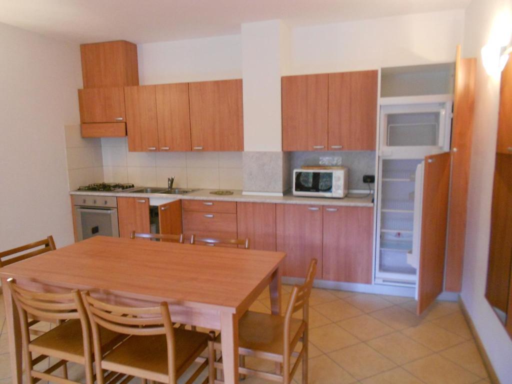 Residence Le Orchidee Бормио Стая снимка