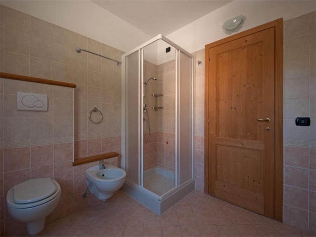 Residence Le Orchidee Бормио Стая снимка