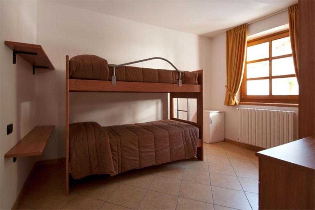Residence Le Orchidee Бормио Стая снимка